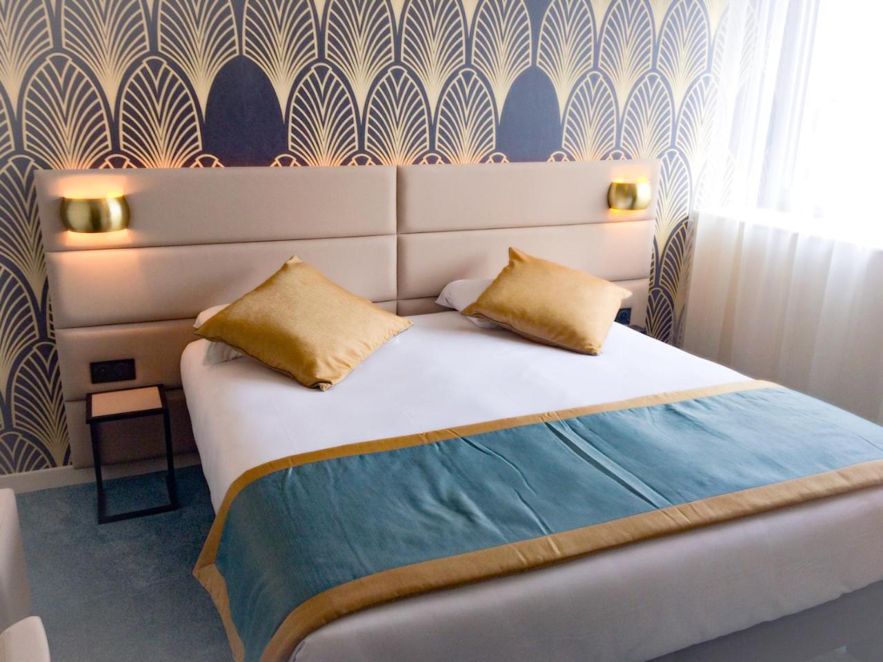 Western Journel Paris Sud 3* Ris-Orangis